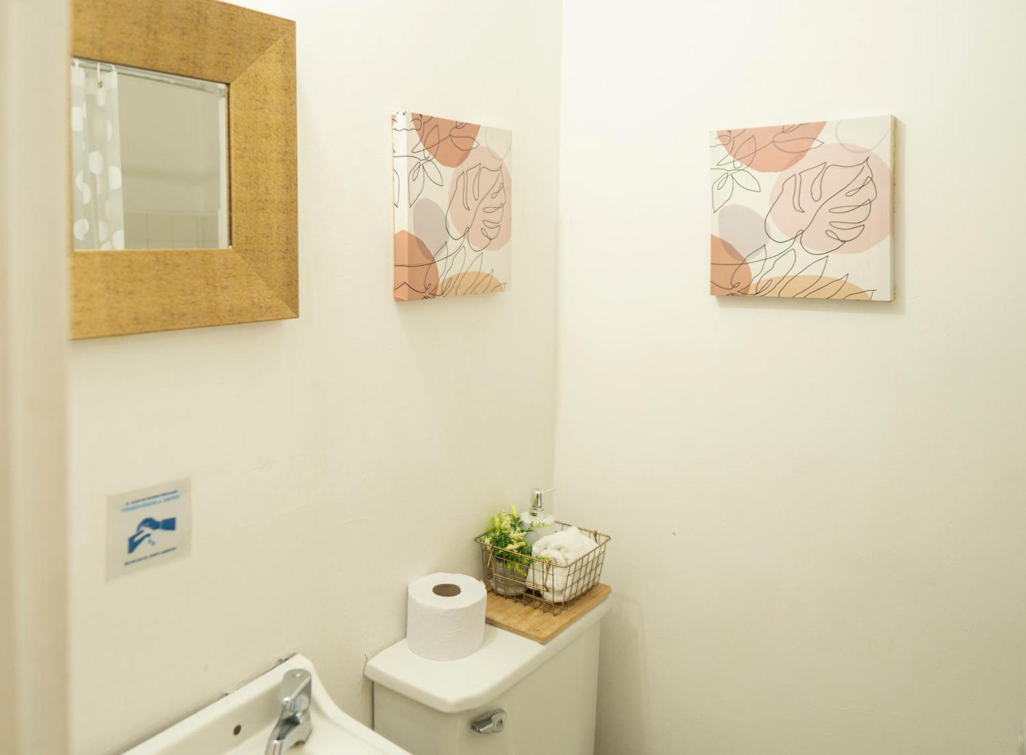 Africa House-Casa Hotel Laureles-La70 麦德林 外观 照片
