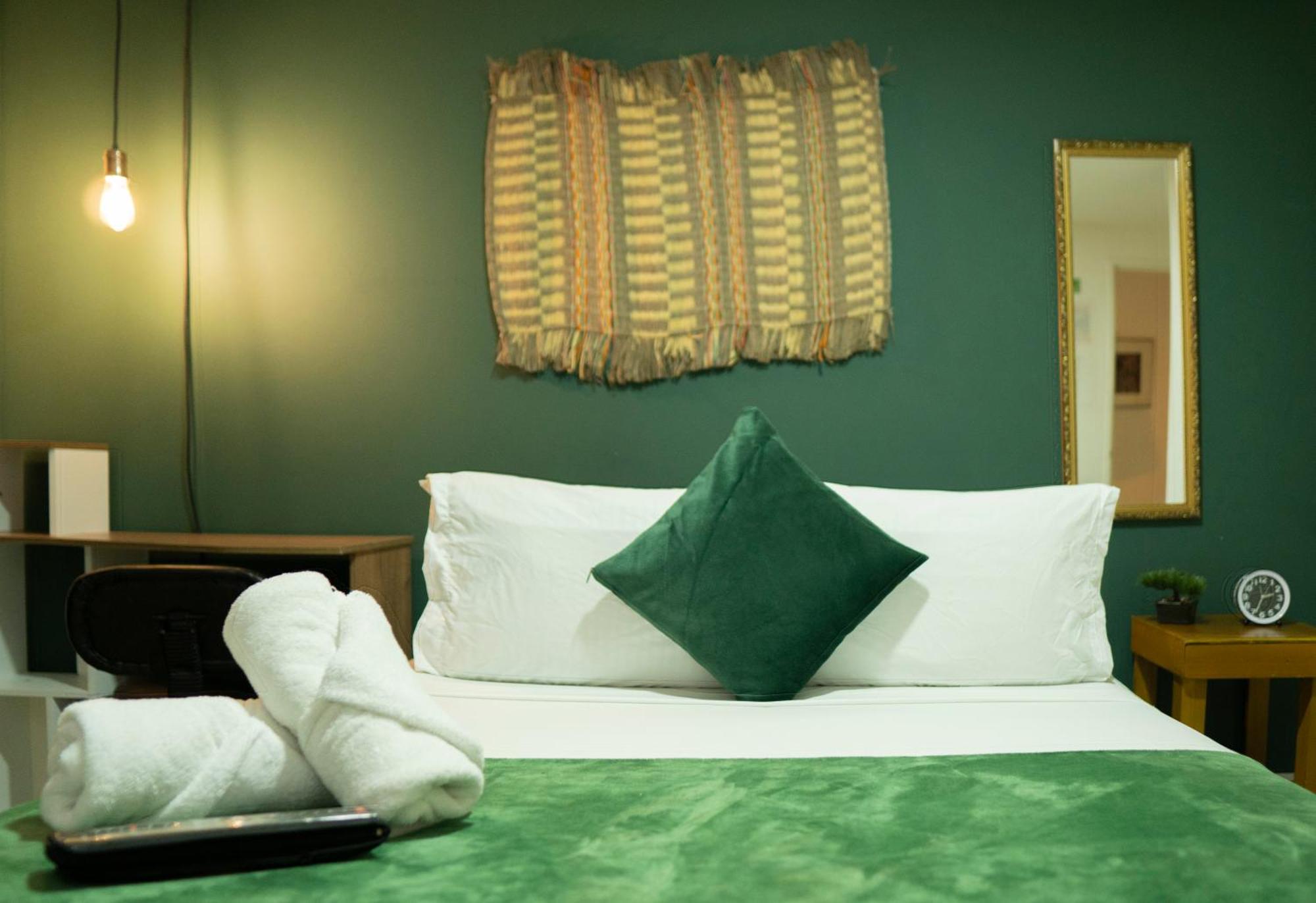 Africa House-Casa Hotel Laureles-La70 麦德林 外观 照片