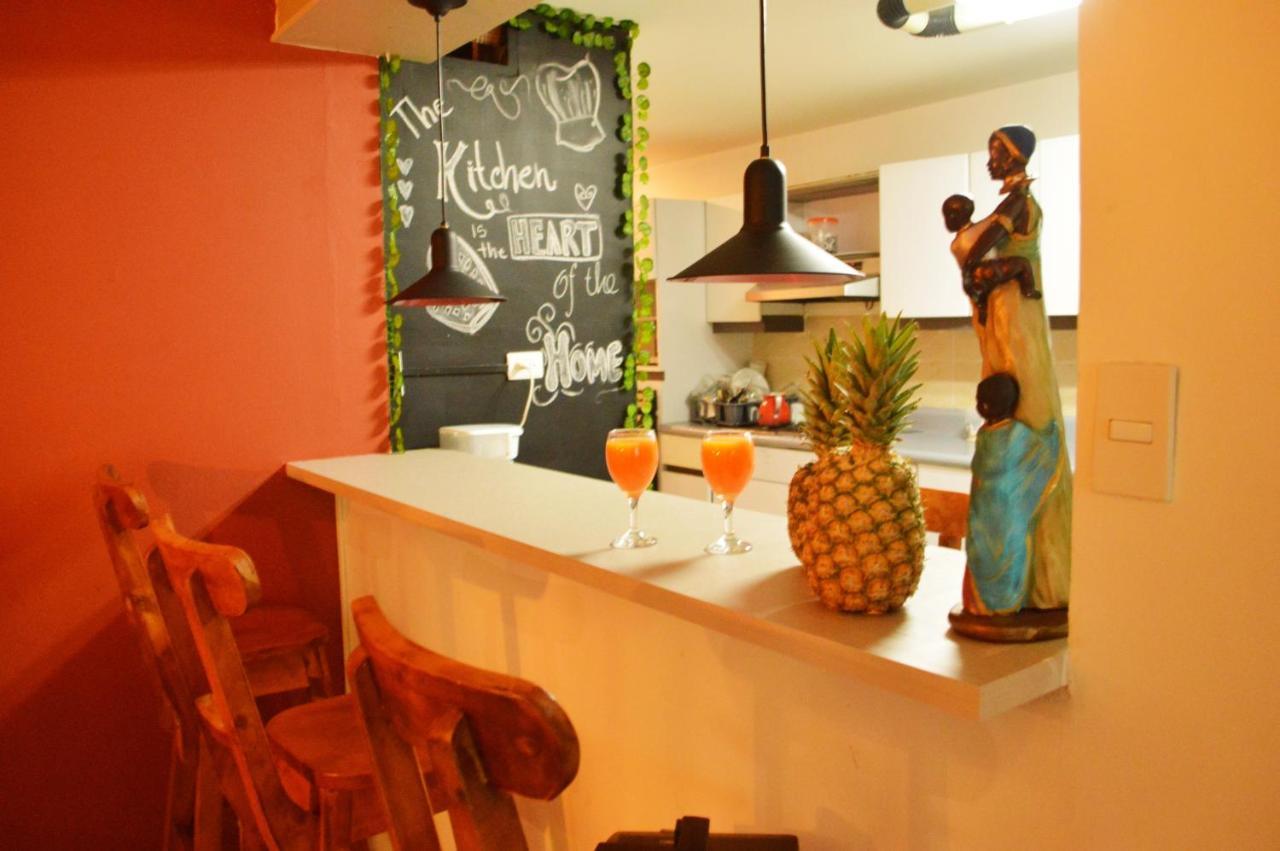 Africa House-Casa Hotel Laureles-La70 麦德林 外观 照片