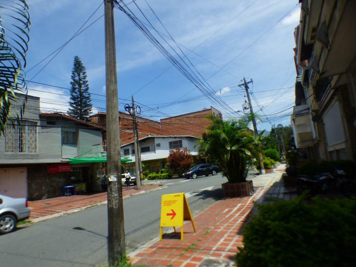Africa House-Casa Hotel Laureles-La70 麦德林 外观 照片